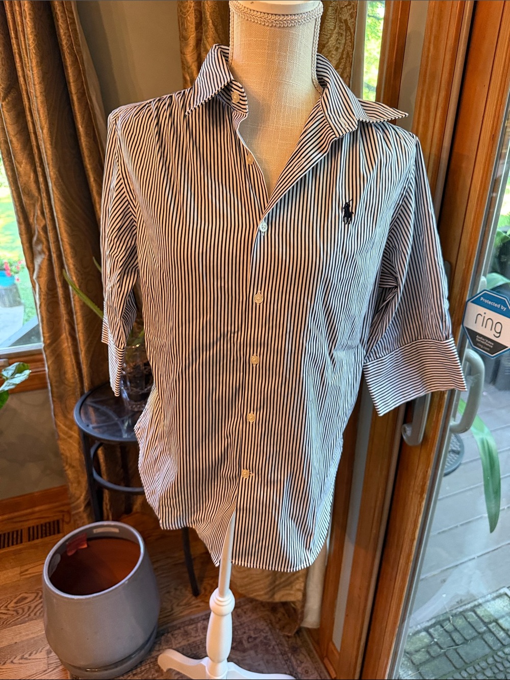 Ralph Lauren women’s  slight puff sleeve Blue & White Pinstripe Button-Down Shir